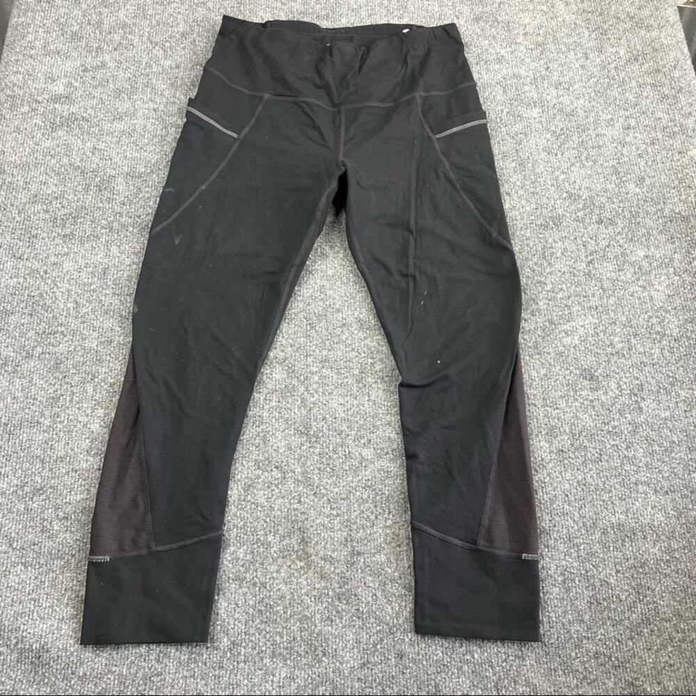 Athleta Capri leggings black Size medium